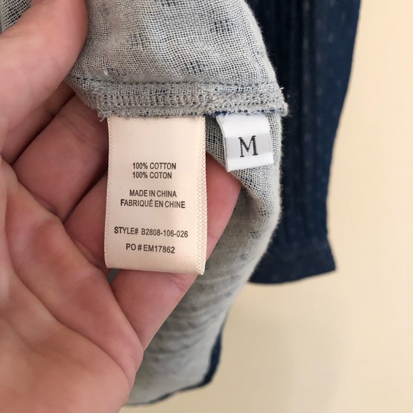 Cloth & Stone Chambray Dot Button Down - Picture 4 of 6